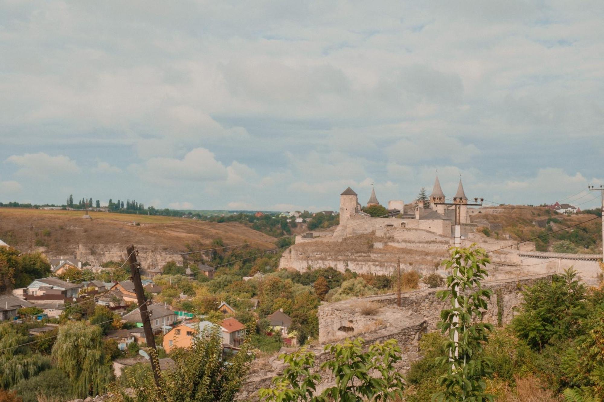 Будинок З Видом На Стару Фортецю Kamjanets-Podilskyi Eksteriør billede